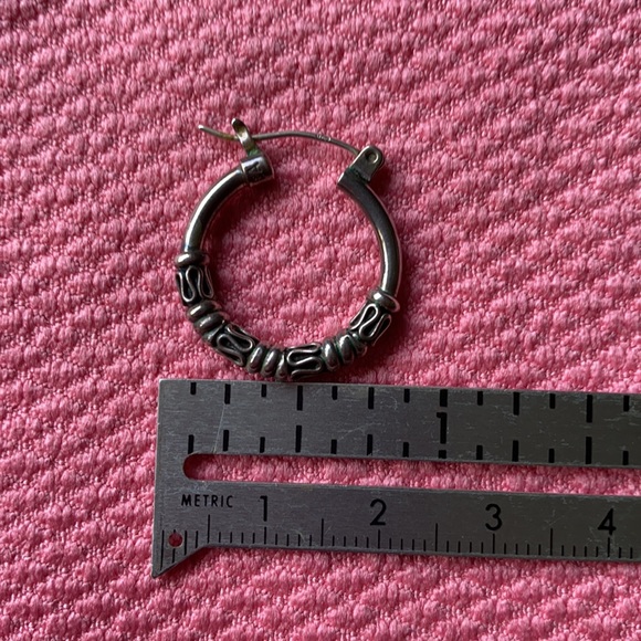 Silver hoop earrings  3/4” long - Picture 3 of 4